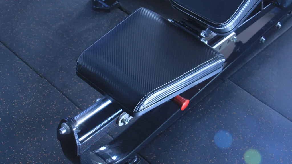 Detail mesin fitness komersial berkualitas tinggi untuk penggunaan jangka panjang dalam Bisnis Gym