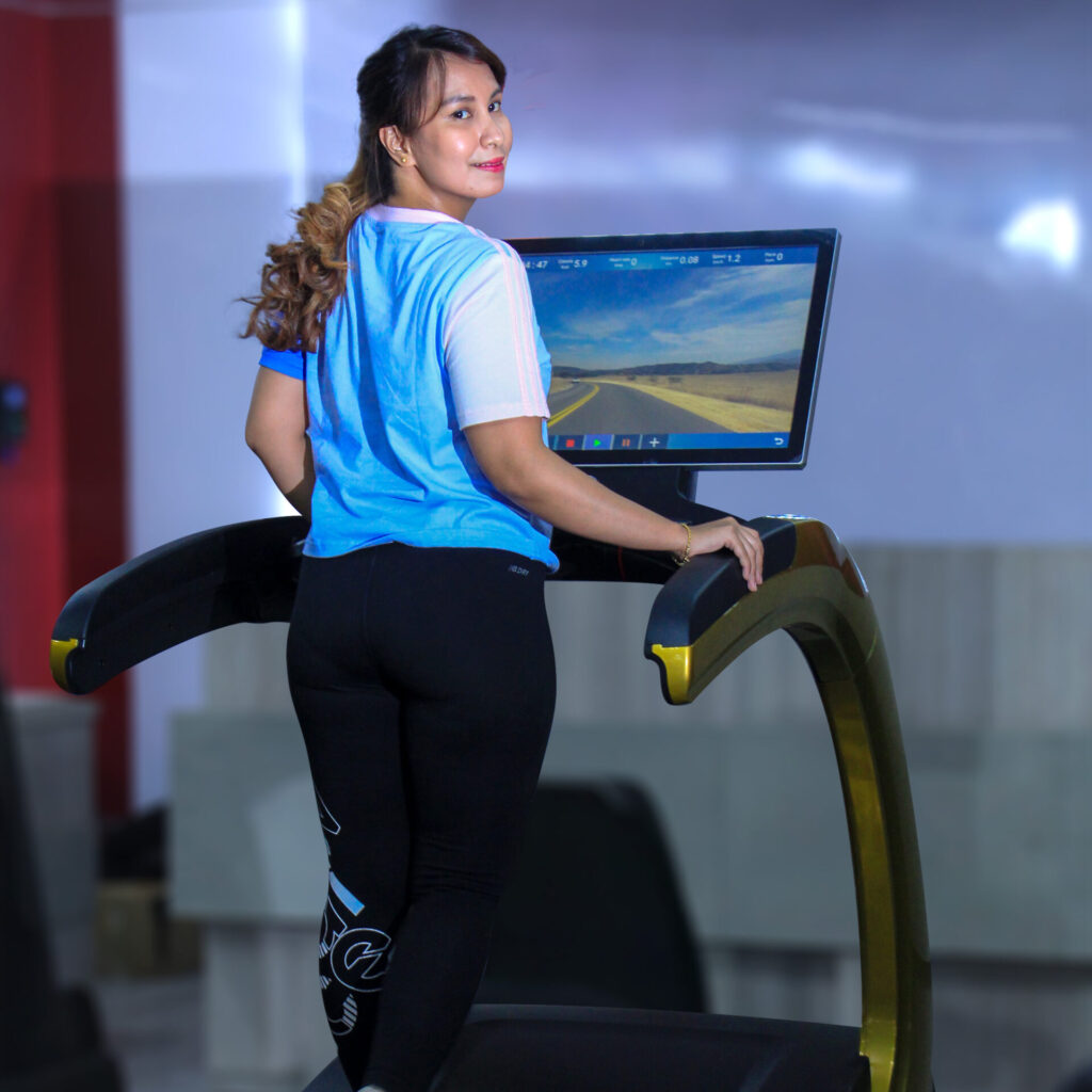 Integrasi AI latihan gym pada alat fitness premium untuk meningkatkan retensi member.