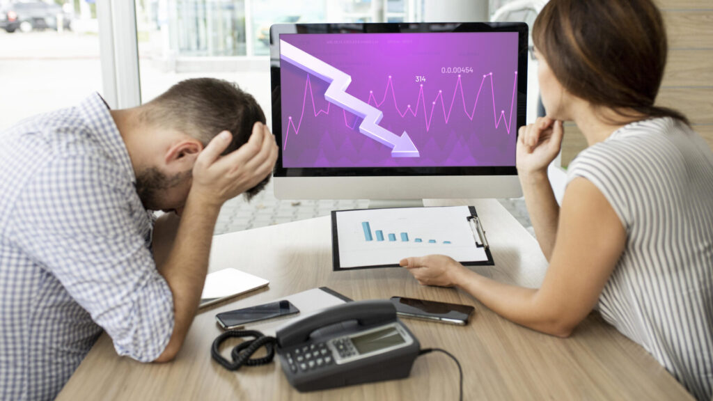 Contoh tabel pencatatan depresiasi aset dalam laporan keuangan gym.